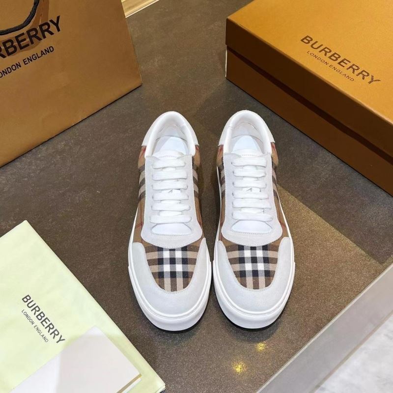 Burberry Low Shoes